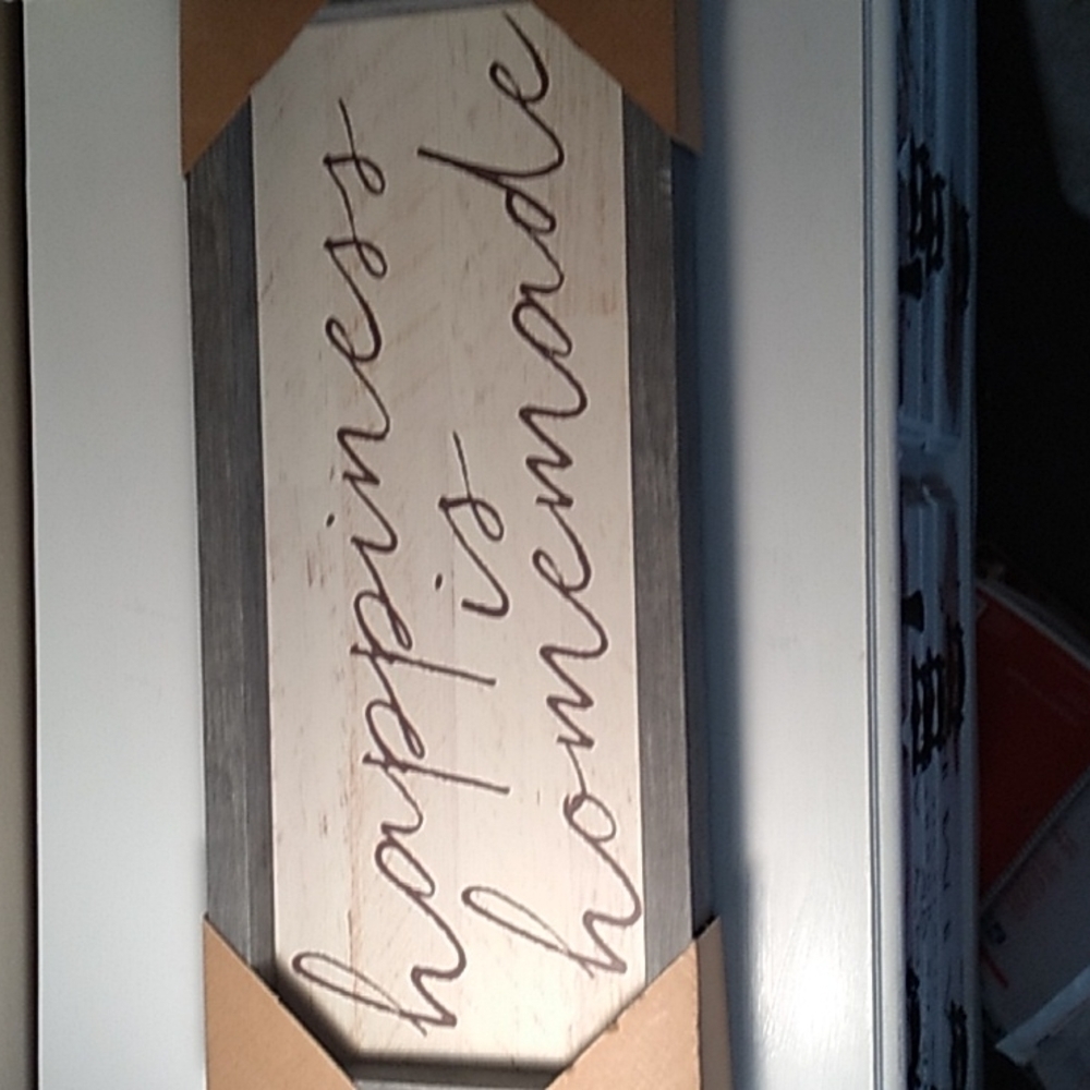 Nwt farmhouse spring 20 x 8 wall deco